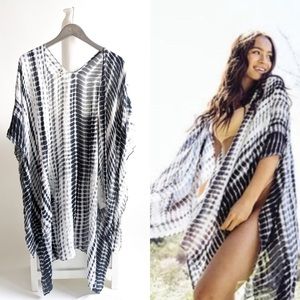 Michael Stars Ruana Coverup/Sarong • OS